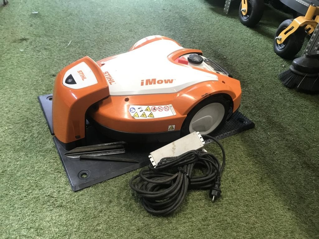 Stihl RMI 632PC robotmaaier 2019, Gebruikt, Stihl