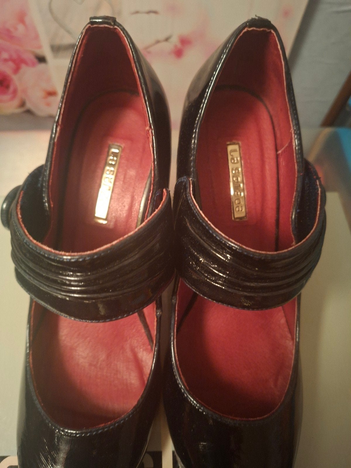 Zwarte lakleren pumps met bandje - Maat 37, Ophalen, Pumps, Zwart, La Strada