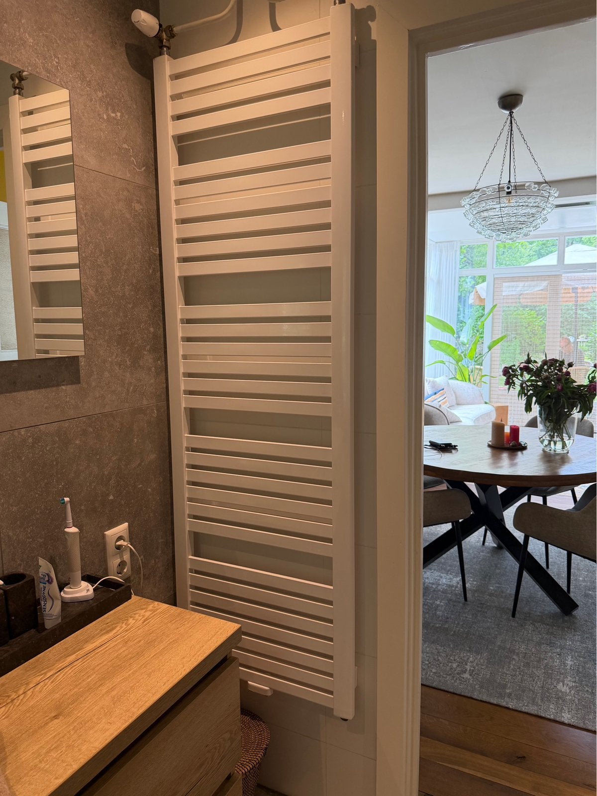 Grote radiator, Doe-het-zelf en Verbouw, Ophalen, Radiator, Minder dan 60 cm, Zo goed als nieuw