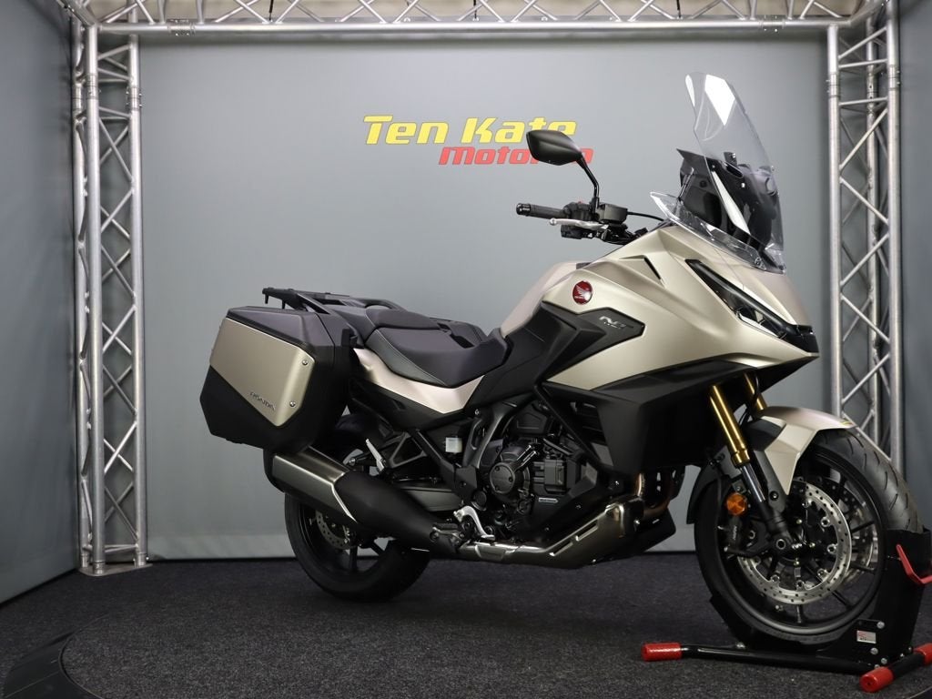 Honda NT 1100 DCT ES, Bedrijf, Cruise Control, Meer dan 35 kW, Toermotor