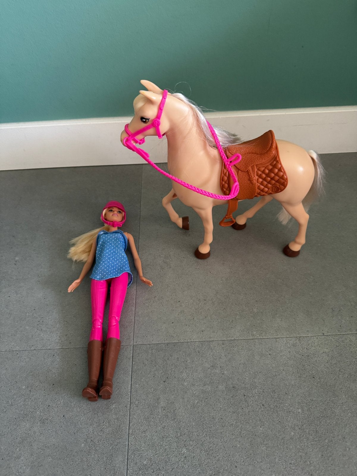 Barbie met paard - Nieuw setje, Ophalen of Verzenden, Nieuw, Barbie