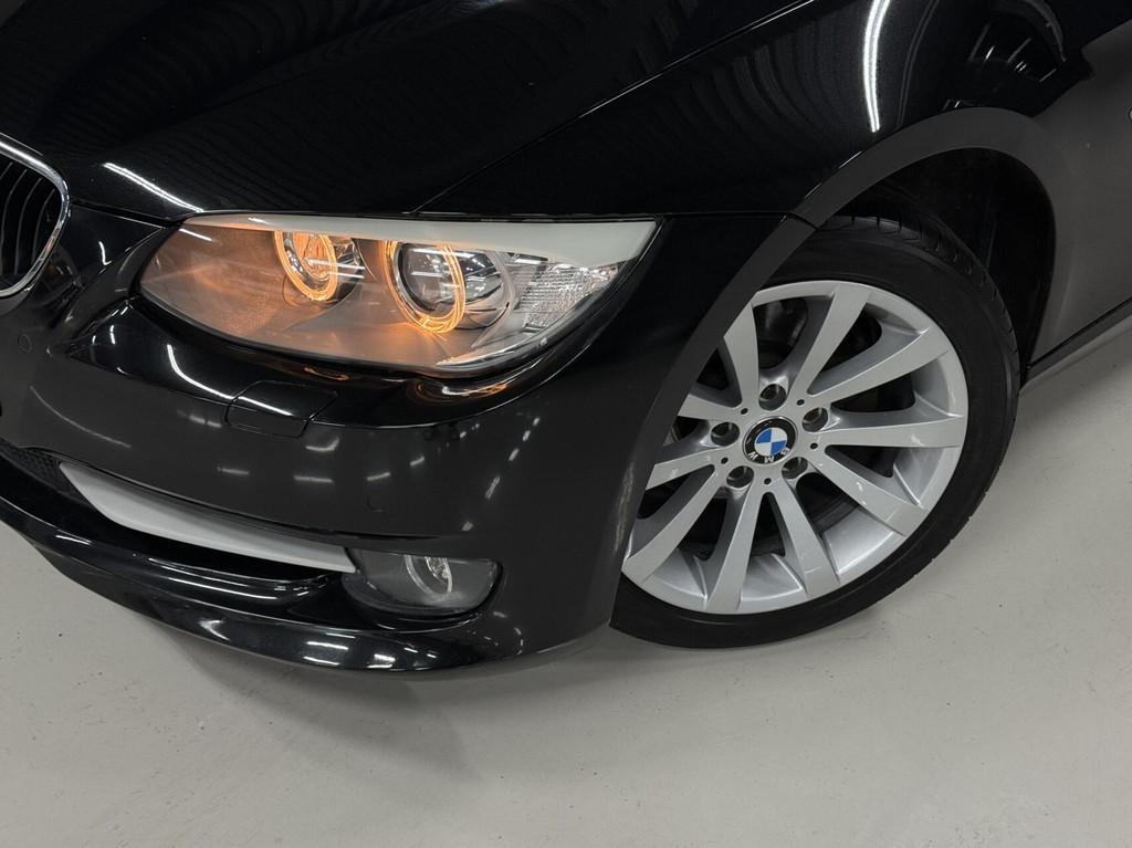 BMW 3-serie Cabrio 320i High Executive | CarPlay | Camera, Automaat, Euro 5, Achterwielaandrijving, 4 cilinders