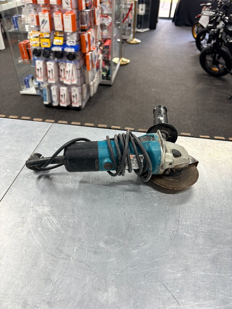 Makita 9525NB  Slijptol | Haakse slijper, ., Nieuw, Ophalen of Verzenden, .