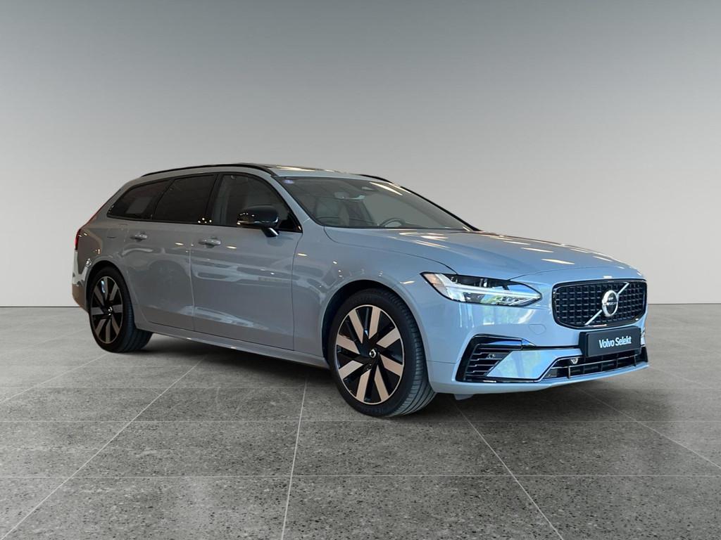 Volvo V90 T6 Recharge AWD Ultimate Dark | Luchtvering | Pano, 12 maanden, 4 cilinders, 180 min, 129 €/maand