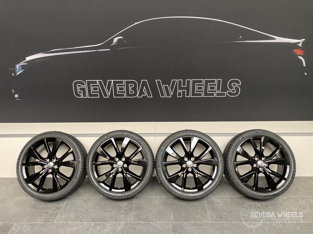 18” originele Volkswagen Polo 2G0 Misano velgen banden 5x100, Auto-onderdelen, Banden en Velgen, 18 inch, -, -, Banden en Velgen