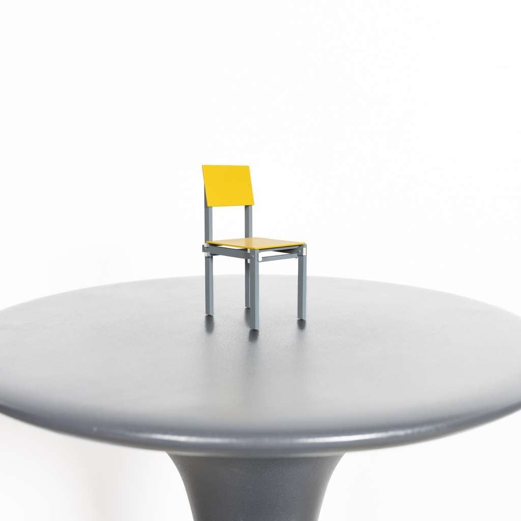 1x Vitra Miniatuur Rietveld Militaire Stoel Okergeel/Antraci, Niet ingevuld, Zo goed als nieuw, Niet ingevuld, Niet ingevuld