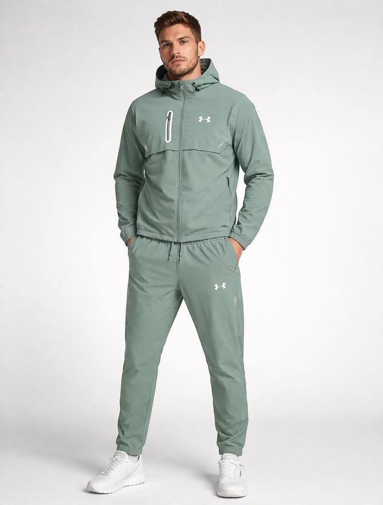 Under Armour Nike Parajumpers On Cloud trainingspakken, Zwart, Nieuw, Overige maten, Ophalen of Verzenden