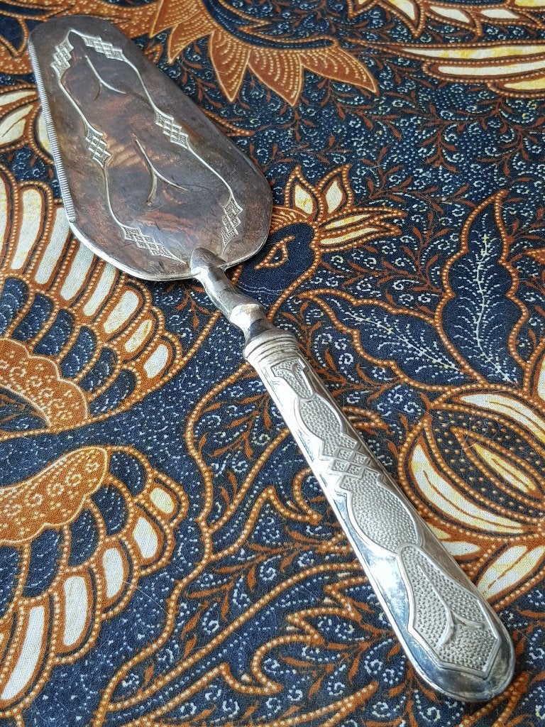 Mooie oude silverplate taartschep uit Engeland 27 cm., Ophalen of Verzenden