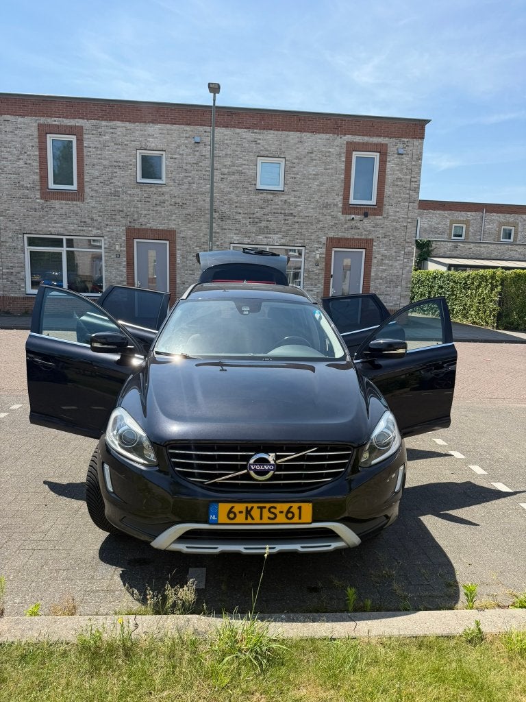 Volvo XC60 T5 Powershift 2013 Zwart, Stof, 1800 kg, Zwart, 4 cilinders