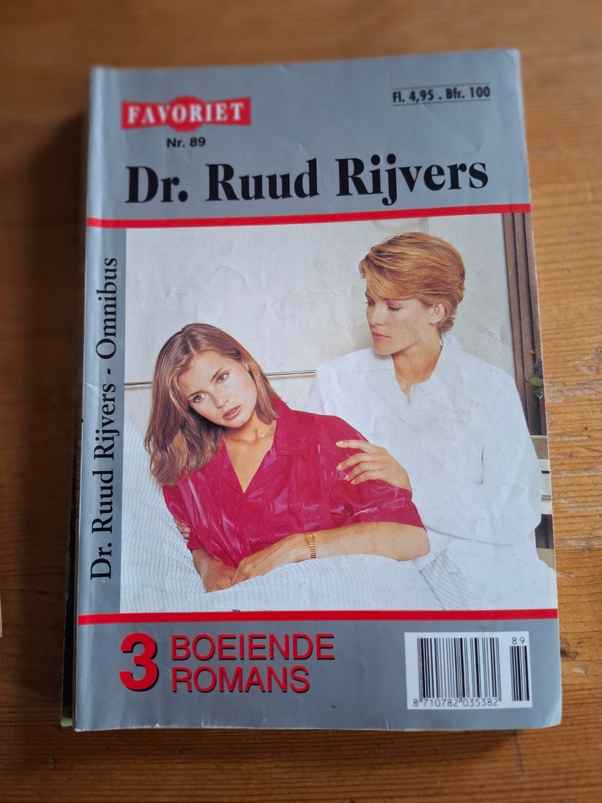 4 Favoriet boekjes: De Kliniek, Kinderarts, Dr. Ruud Rijvers, Boeken, Ophalen of Verzenden, Zo goed als nieuw