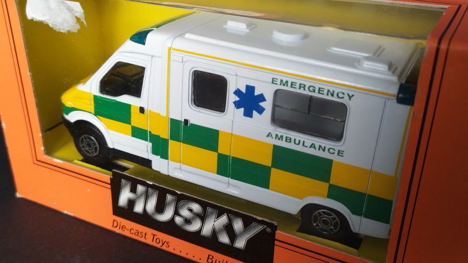 Renault Master ambulance 1:43 Husky Pol, Overige merken, Auto, Verzenden, .
