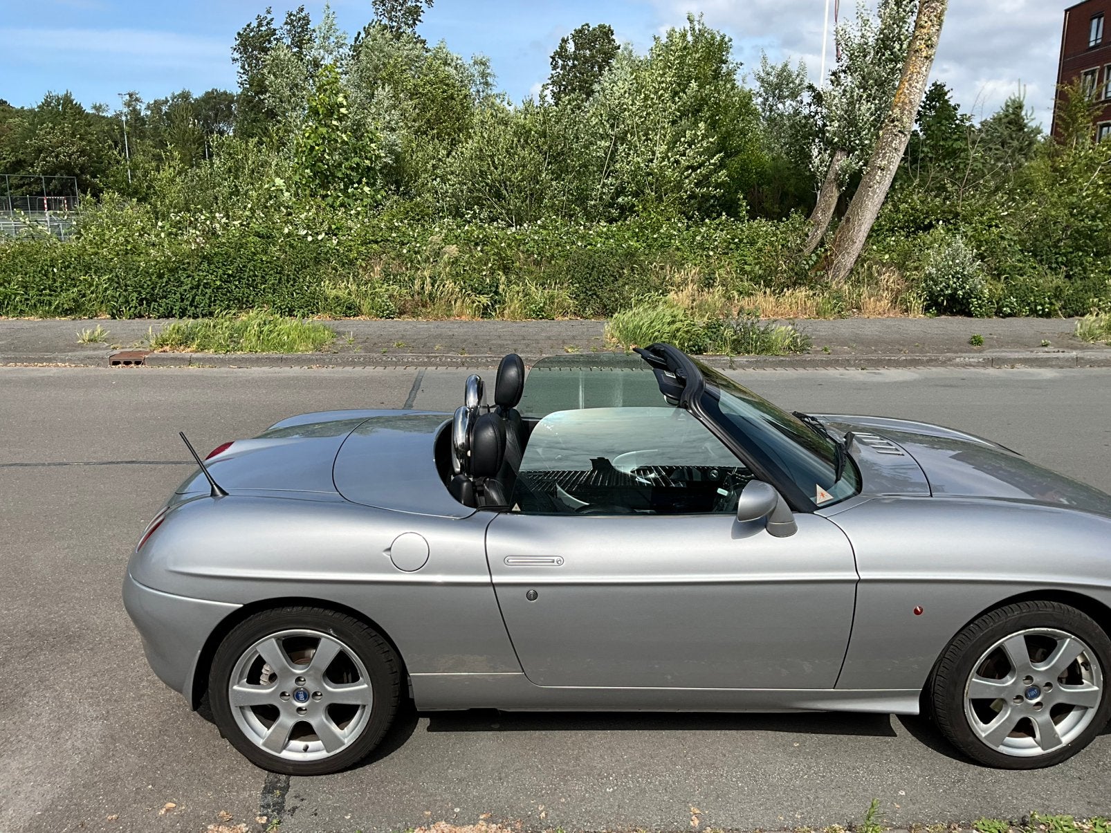 Hele mooie & uitstekend onderhouden Fiat Barchetta 2003, Voorwielaandrijving, 450 kg, 40 €/maand, Zwart