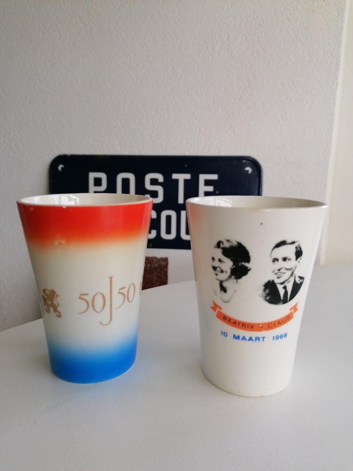 Koningshuis Jubileum Bekers - 2 voor 1 prijs, Verzamelen, Ophalen of Verzenden, Gebruikt, Nederland, Servies