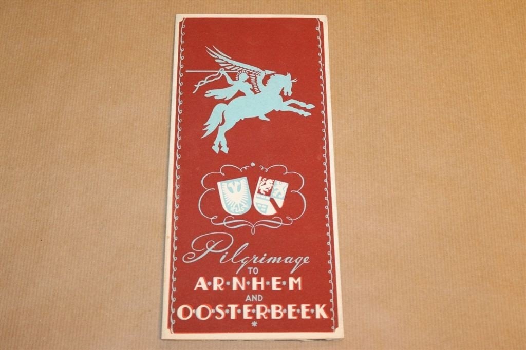 Brochure - Pilgrimage to Arnhem and Oosterbeek - 1945 !!, Ophalen of Verzenden, Zo goed als nieuw