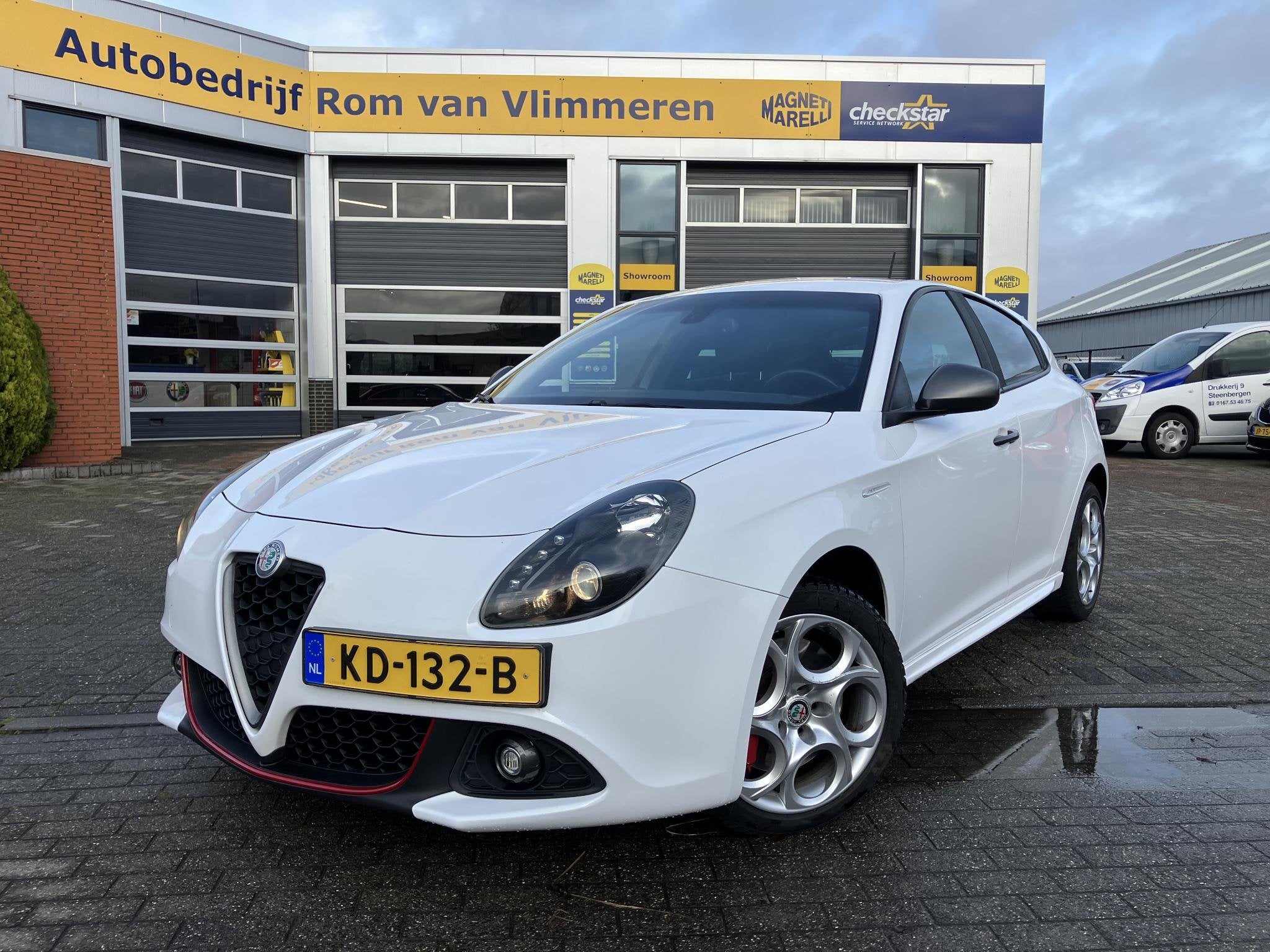 Alfa Romeo Giulietta 1.4 Turbo MultiAir Super | Afneembare t, Euro 6, Alcantara, Wit, Origineel Nederlands