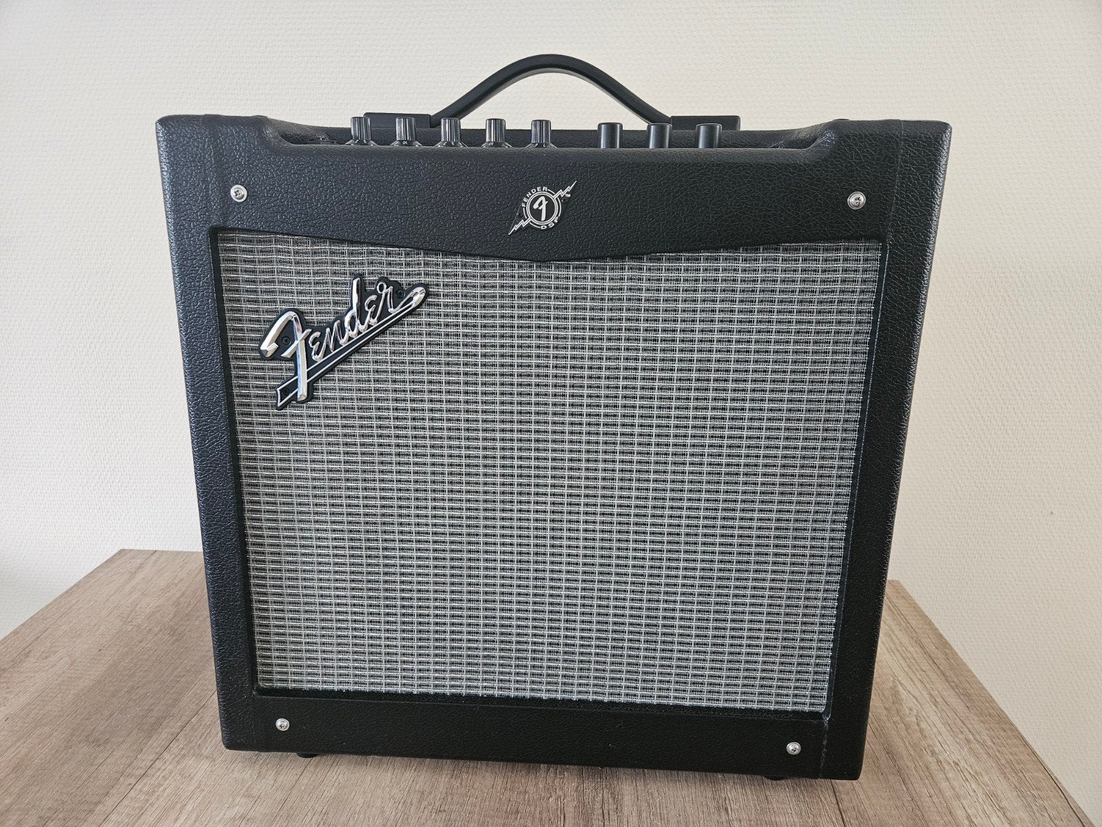 Fender Mustang II v2 Gitaarversterker 40W - Zeer Goede Staat, Ophalen, Gebruikt, Gitaar, Minder dan 50 watt