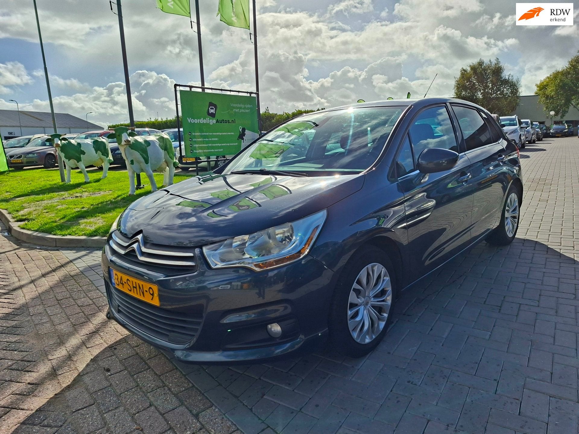 Citroen C4 1.6 VTi Tendance / Zeer Comfortabel / APK okt 202, Auto's, Voorwielaandrijving, Euro 5, 4 cilinders, Blauw
