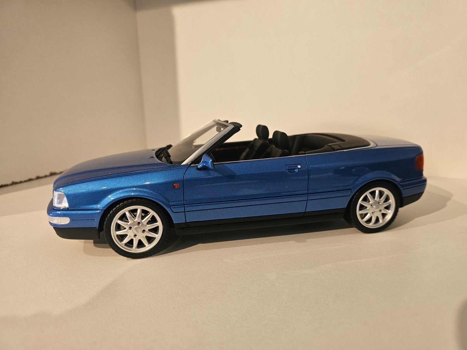 OTTOMOBILE OT825 AUDI 80 CABRIO 1:18 - Blauw Modelauto, Ophalen of Verzenden, Zo goed als nieuw, Auto, OttOMobile