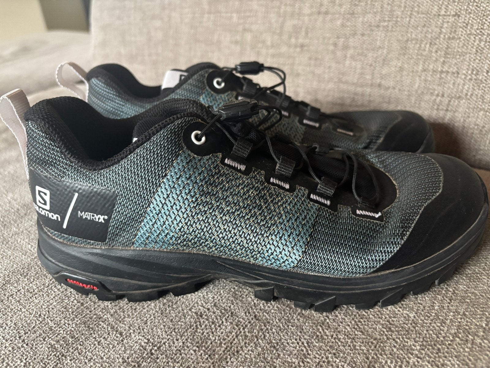 Salomon Out Pro hiking shoes dames mt36 izgs, Sport en Fitness, Bergsport en Wandelen, Ophalen of Verzenden, Zo goed als nieuw