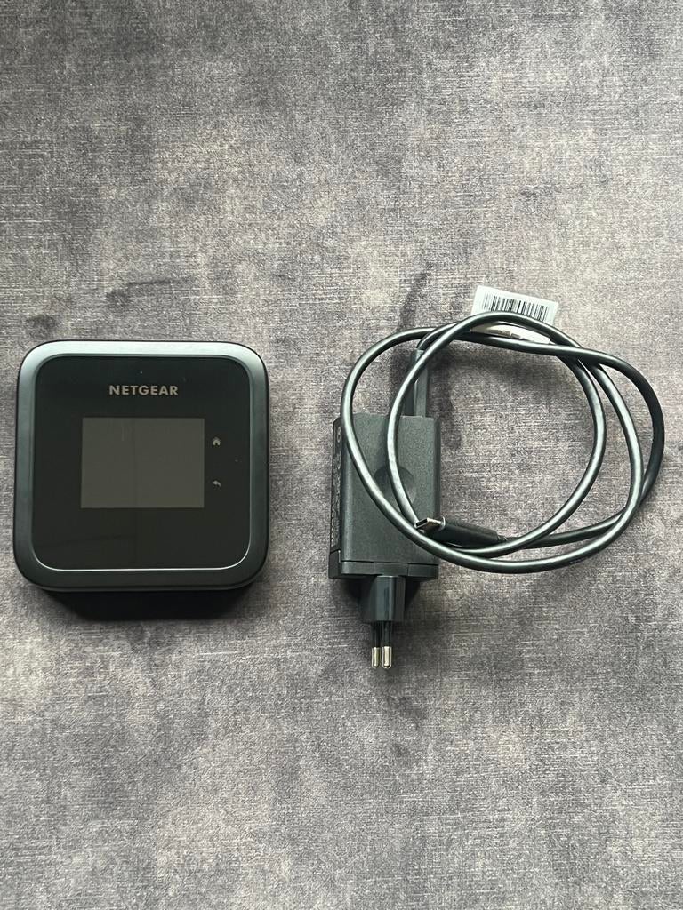 Netgear M6 Mifi Router - Zo goed als nieuw, Computers en Software, Routers en Modems, Ophalen of Verzenden, Zo goed als nieuw