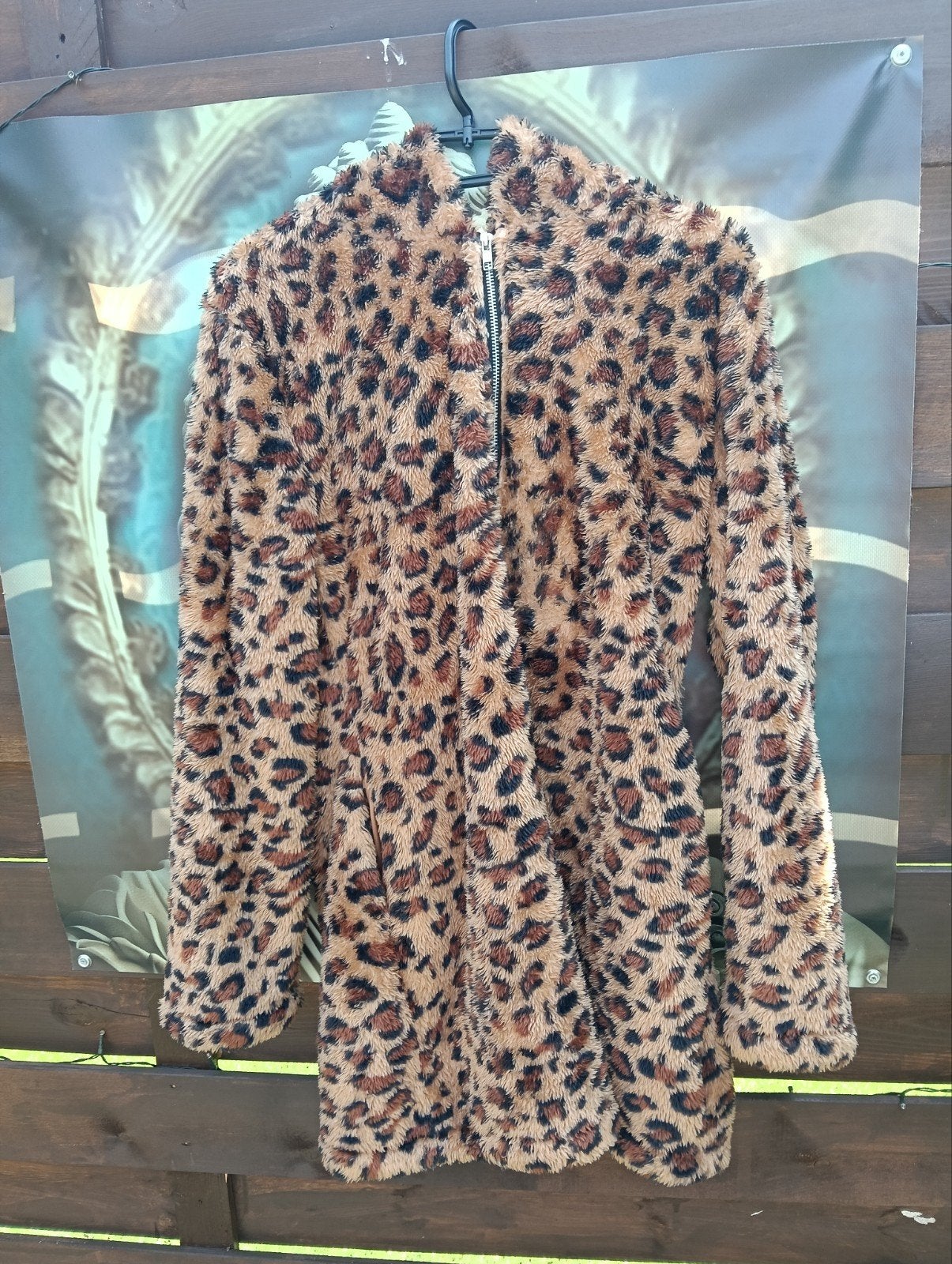 Dames pluchen jas met capuchon en luipaardprint xl, Kleding | Dames, Ophalen of Verzenden, Zo goed als nieuw, Maat 46/48 (XL) of groter