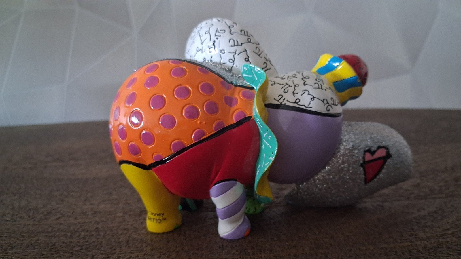 Disney Dumbo beeldje Romero Britto, Ophalen of Verzenden, Zo goed als nieuw, Beeldje of Figuurtje