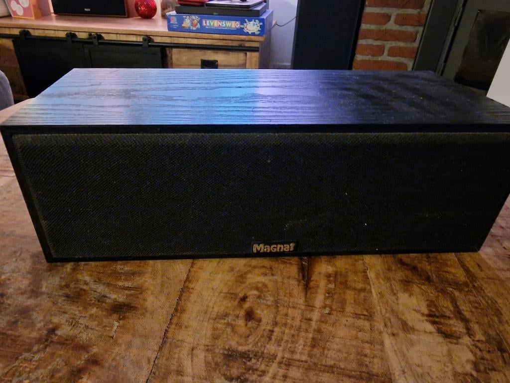 Magnat Tristar Center 80 Speaker - Zwart, Audio, Tv en Foto, Luidsprekers, Gebruikt, Magnat, Ophalen of Verzenden, Center speaker