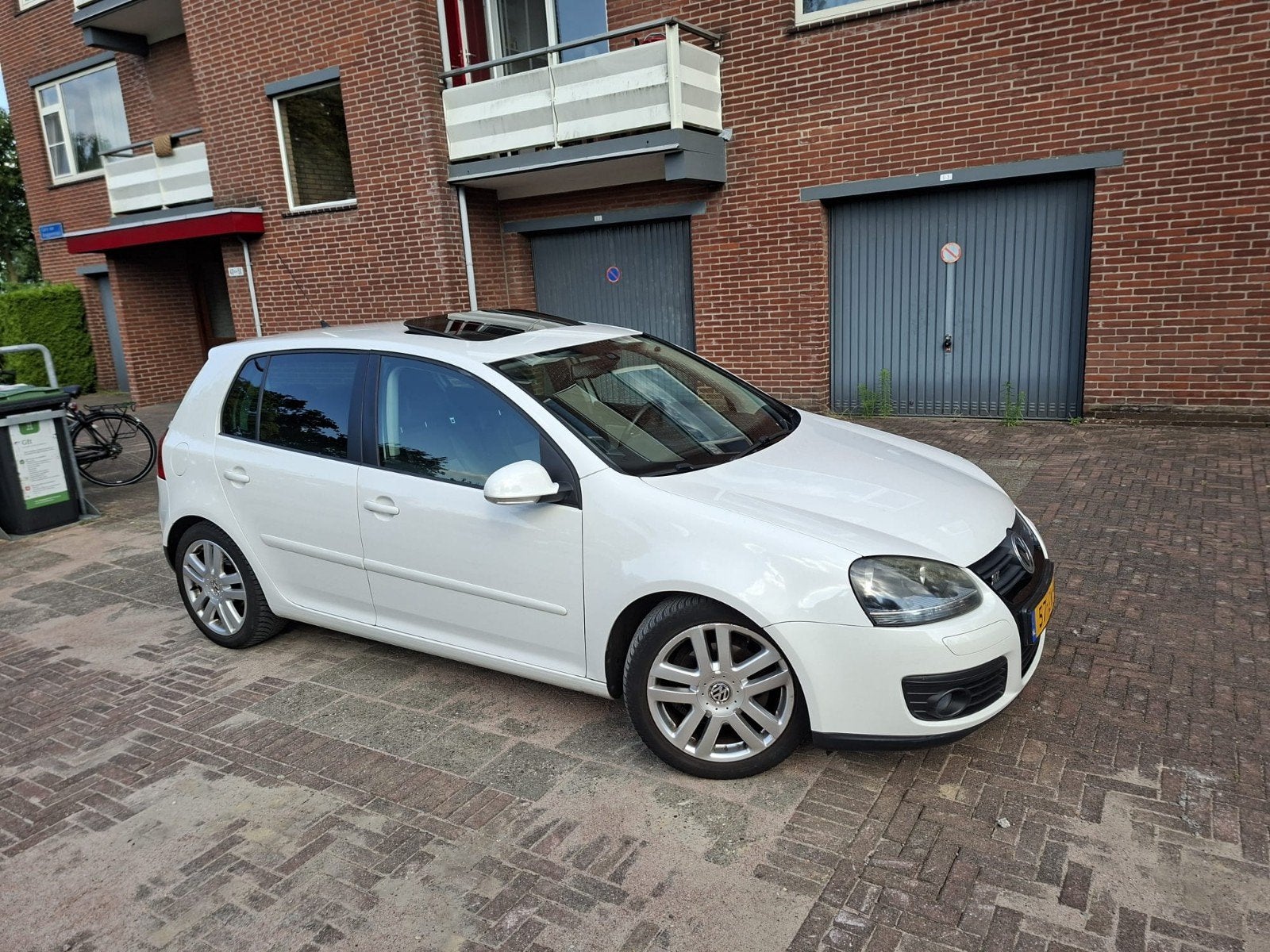 Volkswagen Golf 1.4 TSI 90KW DSG 2008 met nieuwe dis.ketting, Auto's, 4 cilinders, Origineel Nederlands, Electronic Stability Program (ESP)