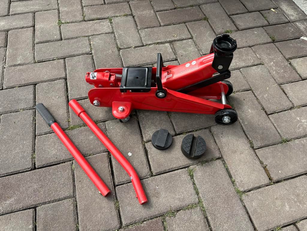 Garagekrik 2000kg CARS POINT - Zo goed als nieuw, Auto diversen, Ophalen of Verzenden, Zo goed als nieuw, Hydraulisch, Garagekrik