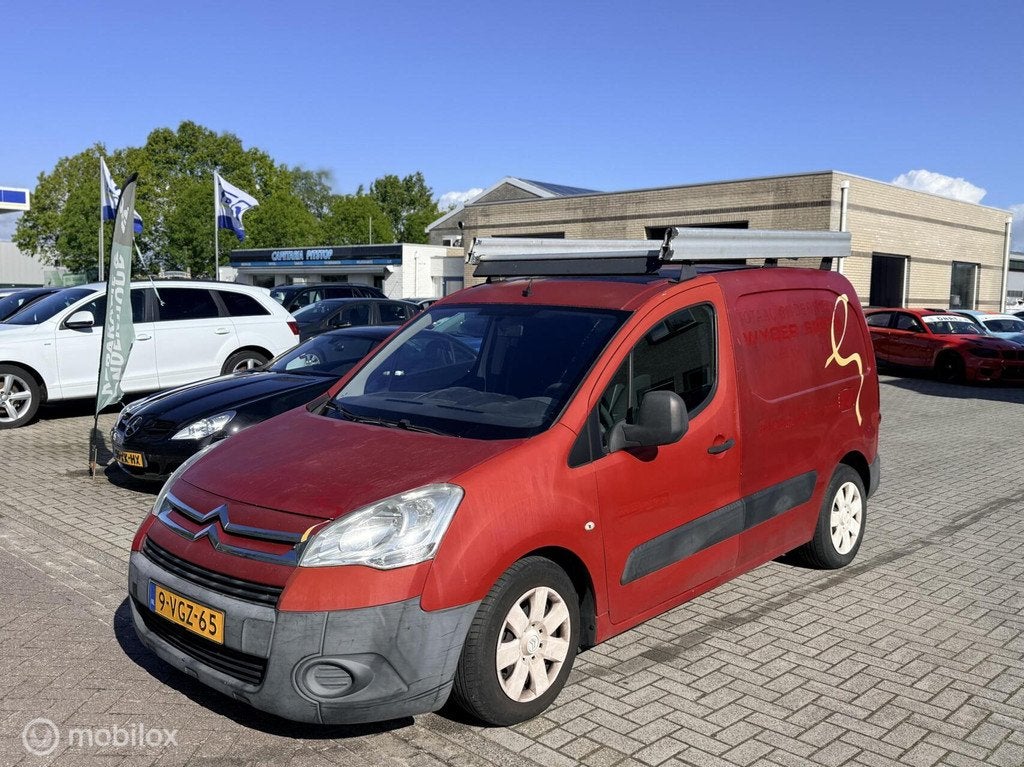Citroen Berlingo bestel 1.6 HDIF 500 Club, Voorwielaandrijving, Elektrische ramen, 4 cilinders, Citroën
