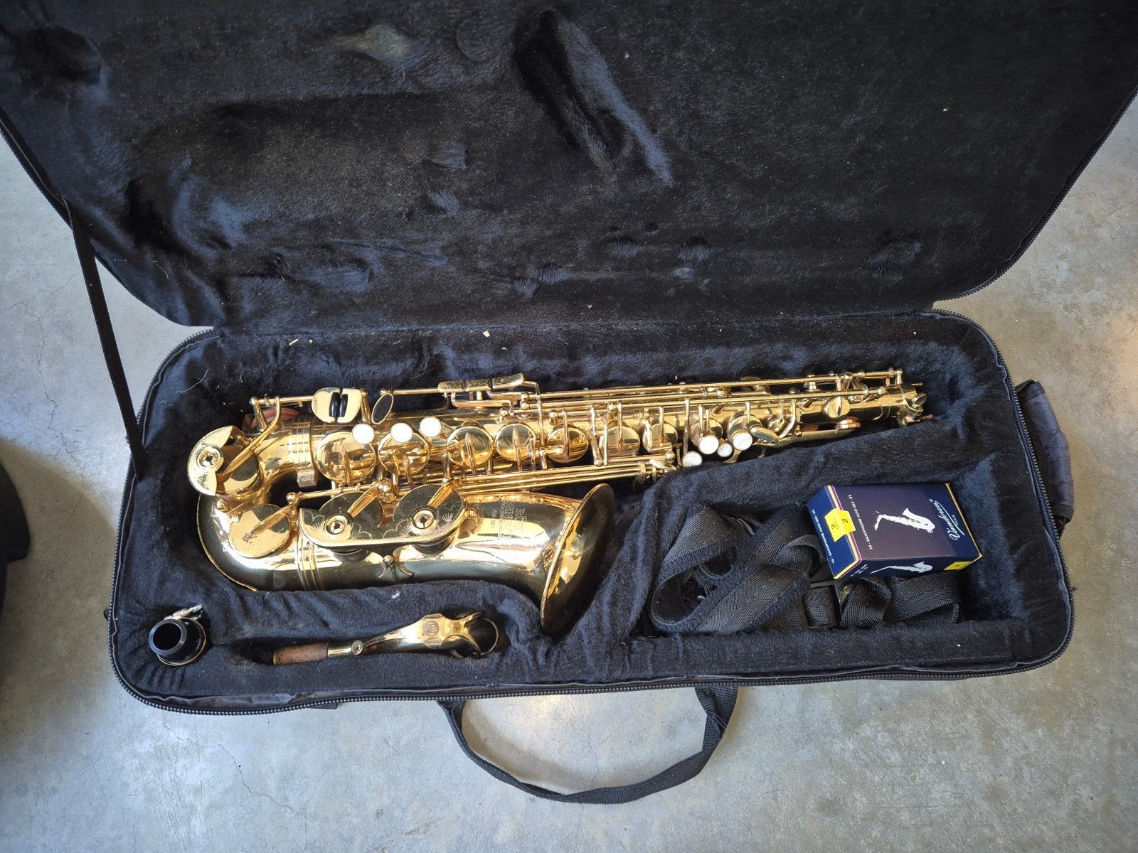 Roy Benson Alt Saxofoon kind - Zo goed als nieuw, compleet!, Ophalen, Zo goed als nieuw, Alt, Met koffer