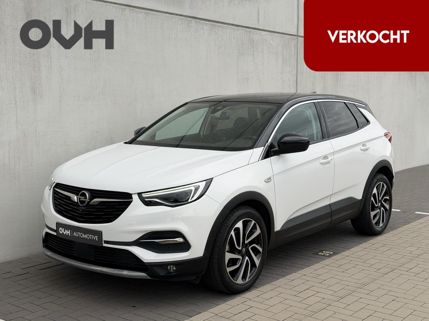 Opel Grandland X 1.2 Ultimate | Pano | Leder | Stoelvent, Auto's, Gebruikt, 1199 cc, Wit, Leder