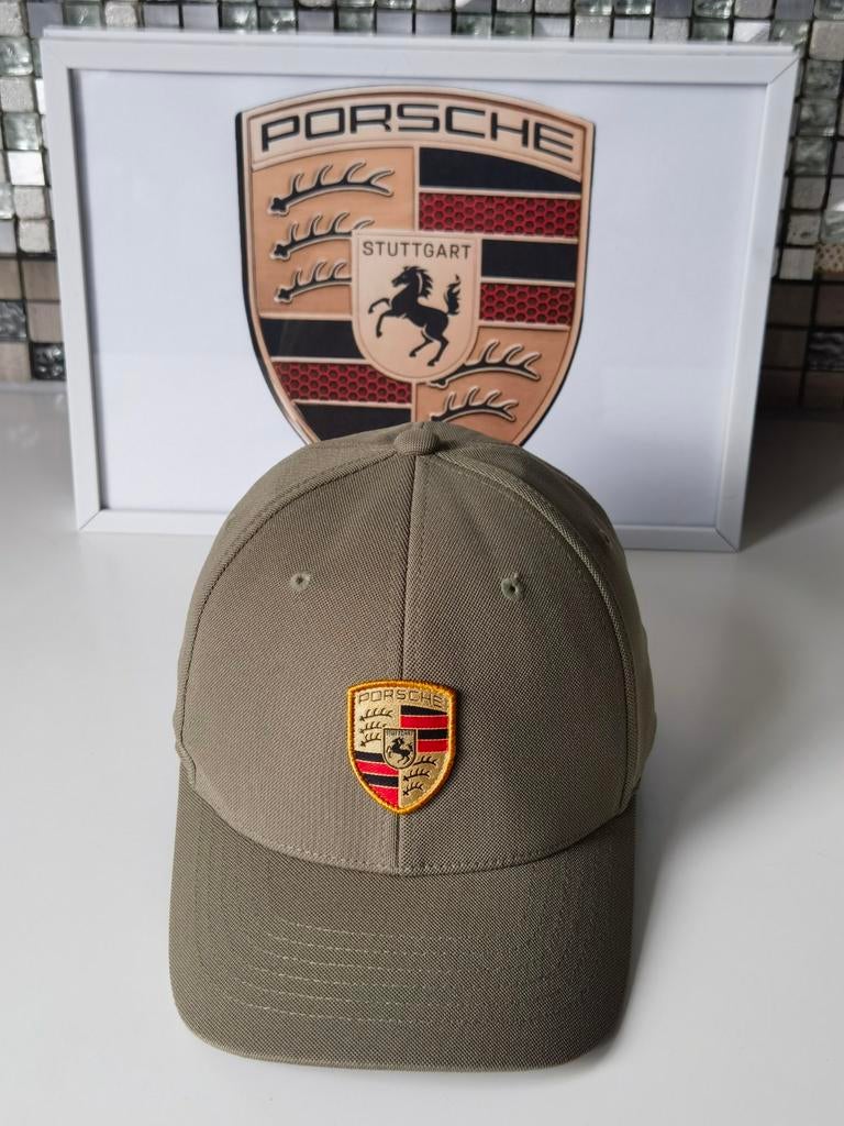Origineel porsche pet / porsche cap 

Zie ook mijn ander a, Kleding | Heren, Hoeden en Petten, Porsche, One size fits all, Ophalen of Verzenden