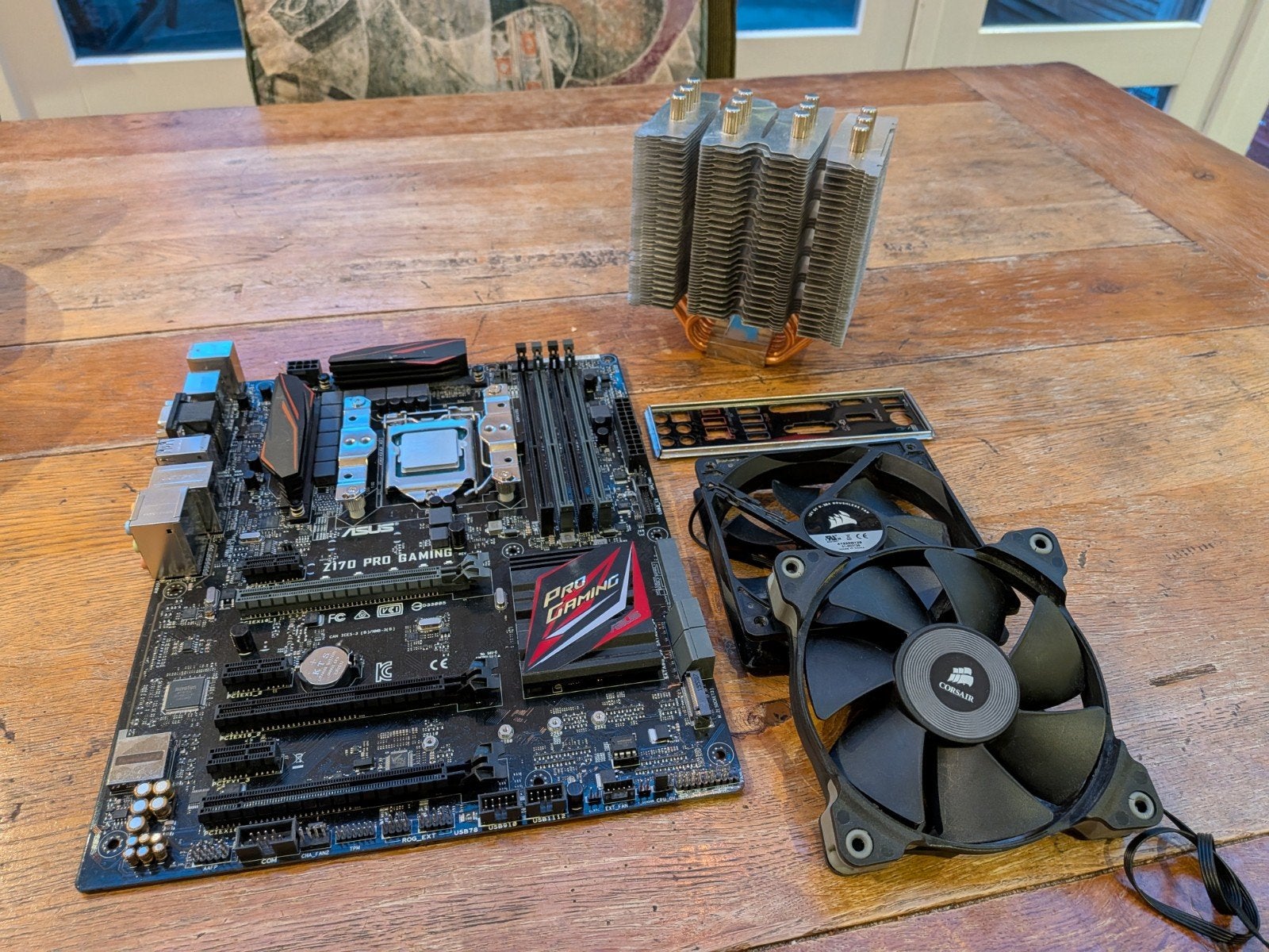 Asus Z170 Pro Gaming met Intel i7-6700, Scythe Mugen koeler, Computers en Software, Moederborden, Ophalen of Verzenden