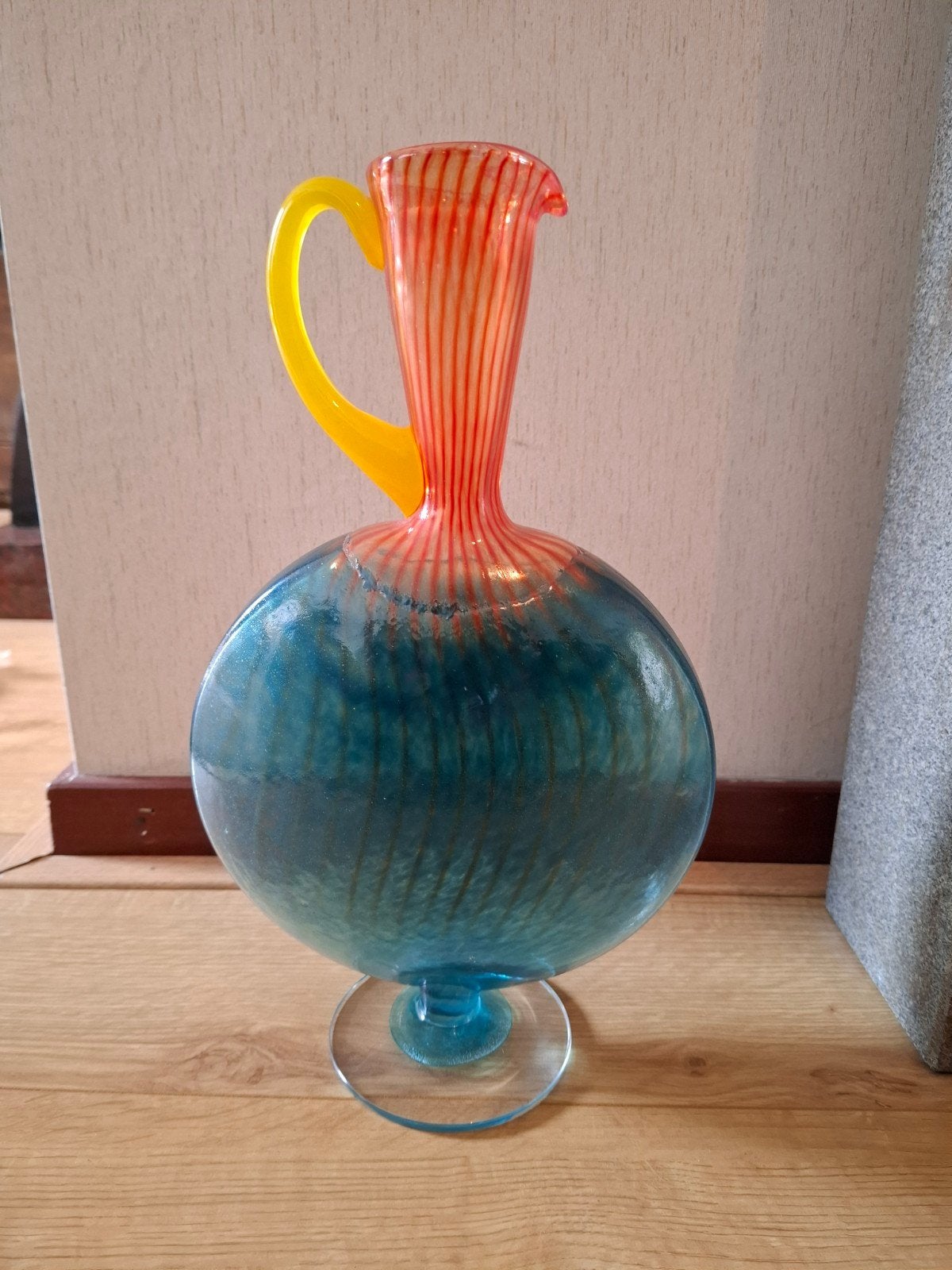kosta boda vaas bon bon serie kjell Engman glas, Huis en Inrichting, Ophalen, Oranje, Glas