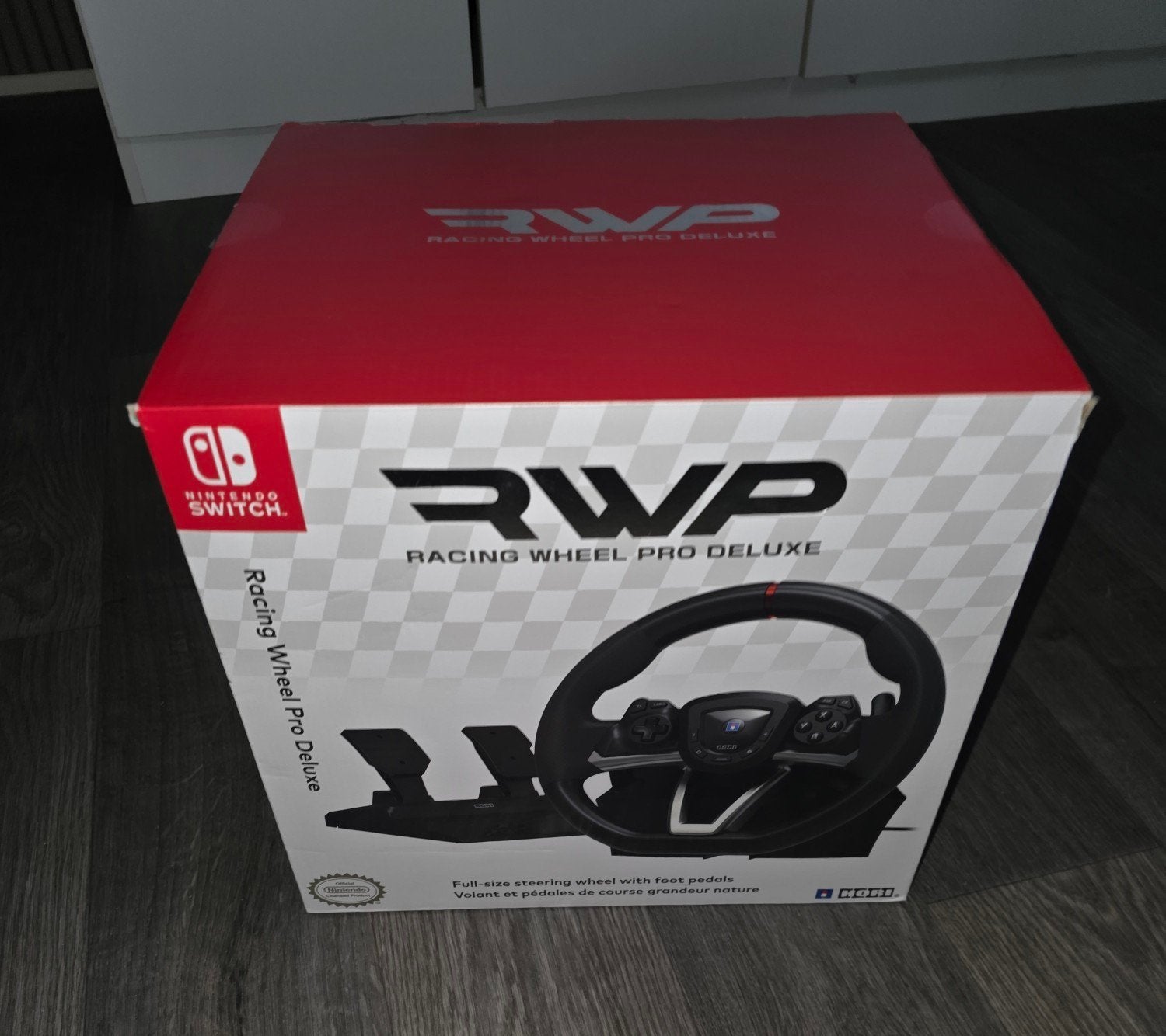 Nintendo Switch 1 & 2 Racestuur en Pedalen + Wheelstand, Ophalen of Verzenden, Zo goed als nieuw, Racen en Vliegen