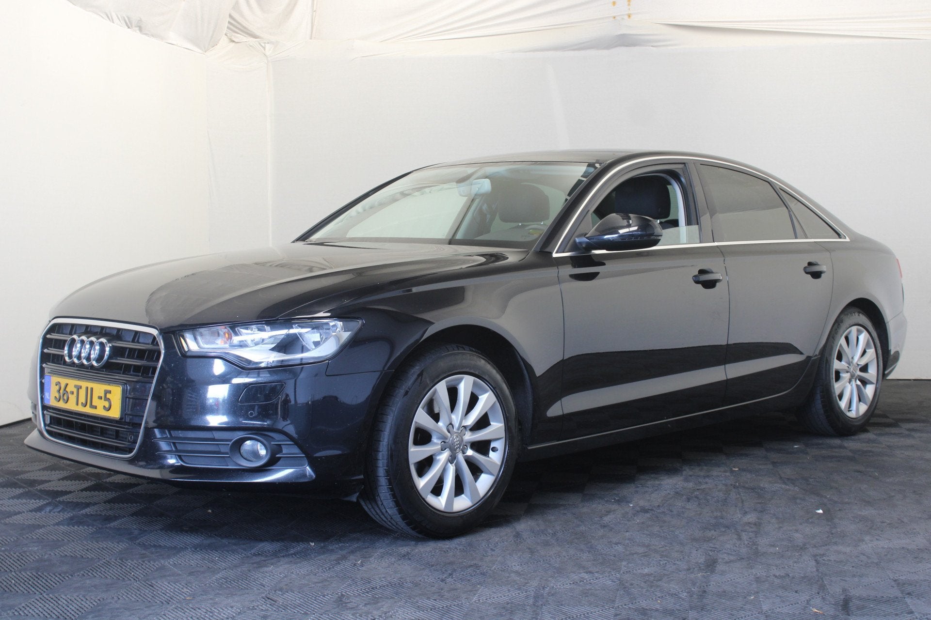 Audi A6 Limousine 2.0 TFSI Pro Line (bj 2012), Auto's, Voorwielaandrijving, Euro 5, Gebruikt, Zwart