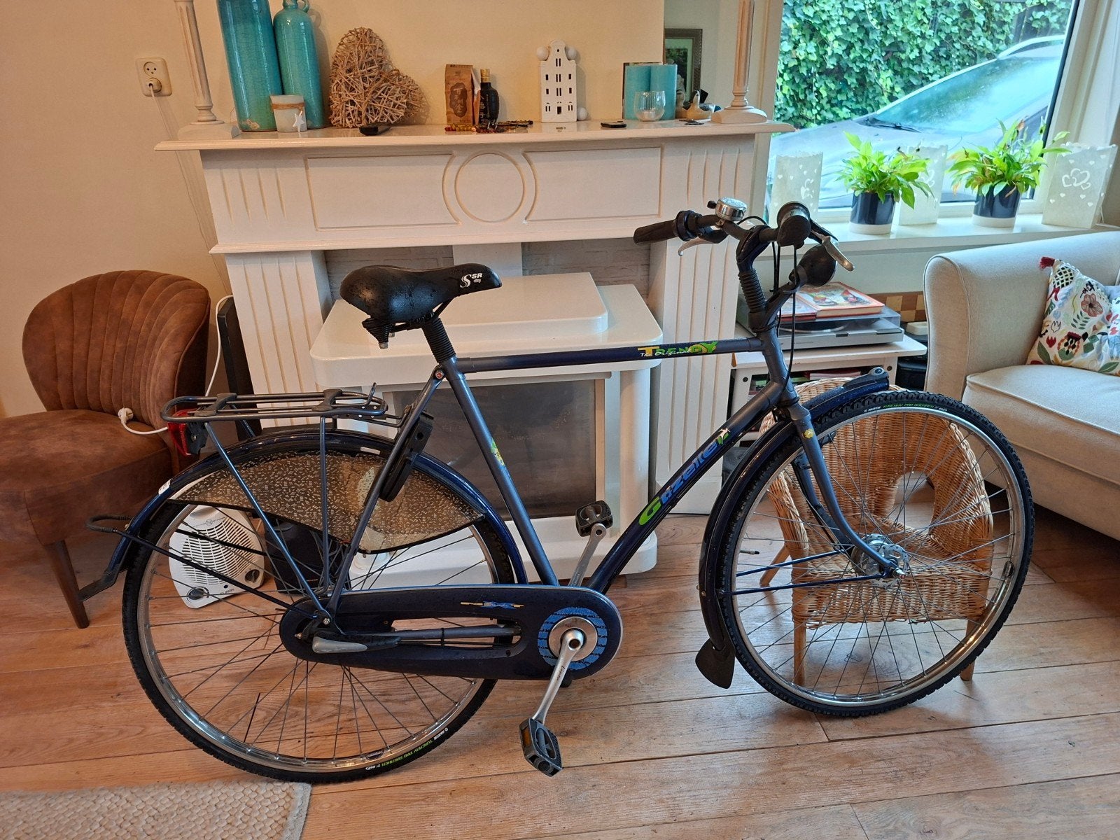 herenfiets 28 inch 3 versn., Versnellingen, Ophalen of Verzenden, Zo goed als nieuw, 57 tot 61 cm