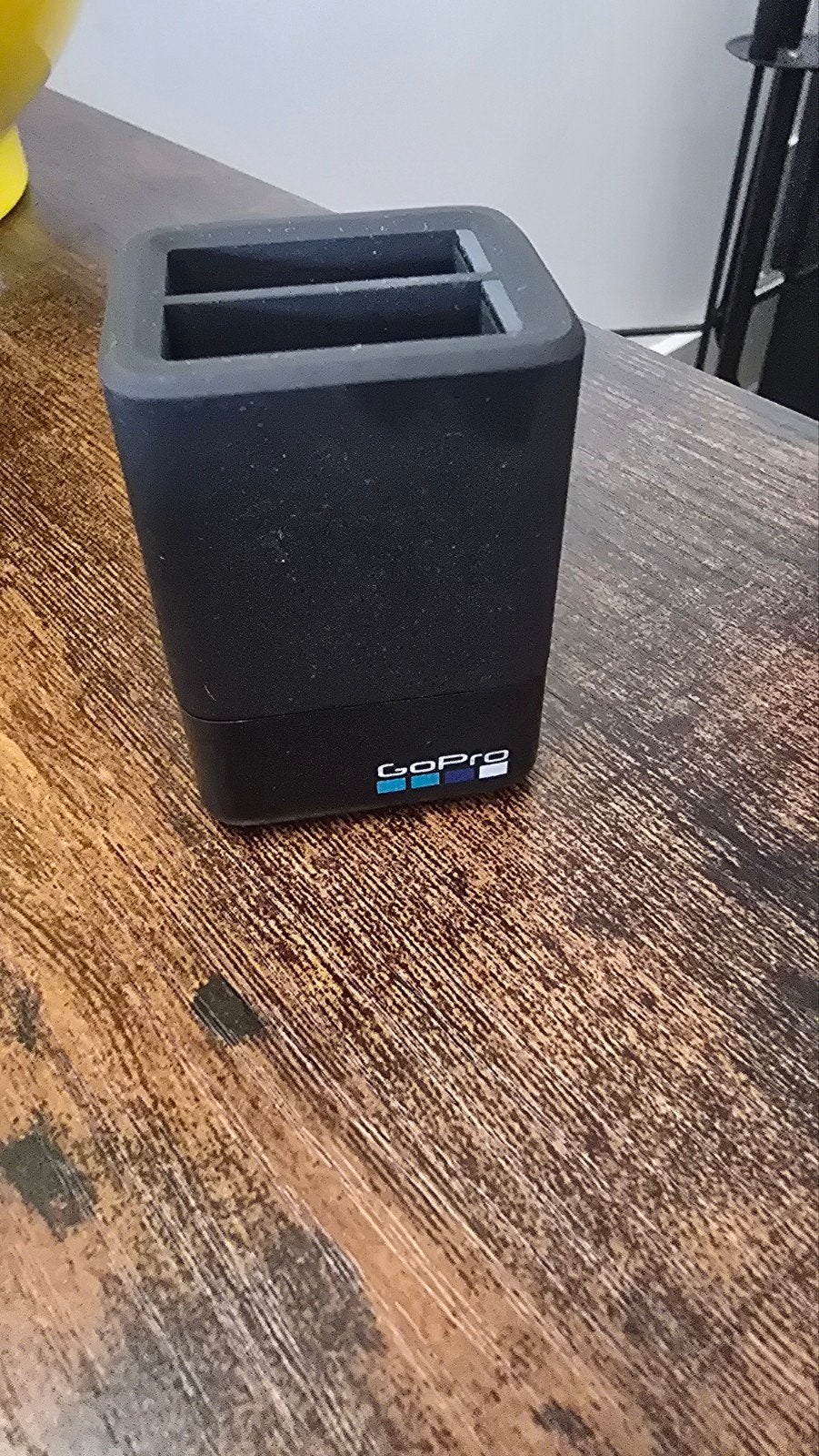 Foto 3 van GoPro Hero 8 Black met defect en 3 batterijen