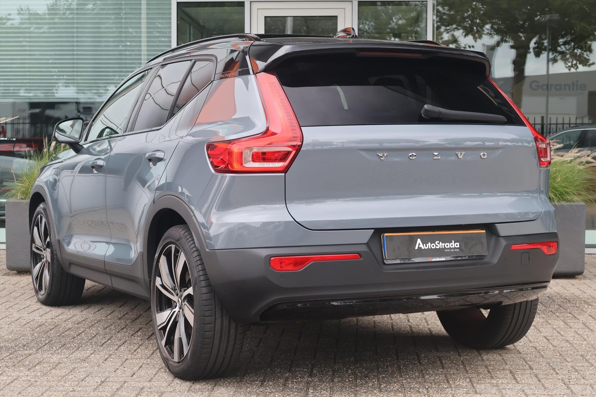 Volvo Xc40 T5 R-Design SoH 100% | Pano | Harman/Kardon | Led, Dealer onderhouden, 1712 kg, Met garantie (alle), 179 pk