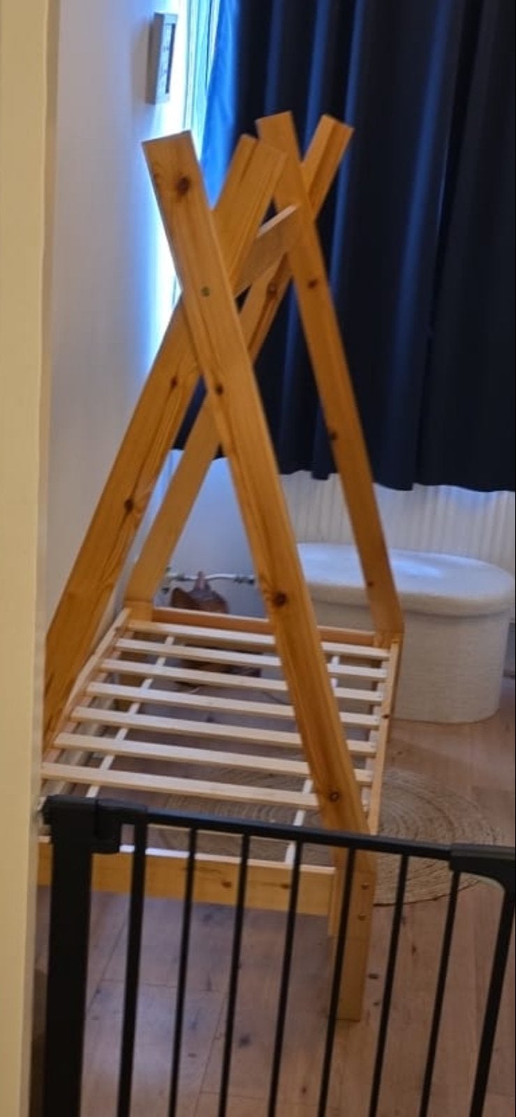 Peuterbed (tipi-stijl), Ophalen, Gebruikt, 70 tot 85 cm, 140 tot 160 cm