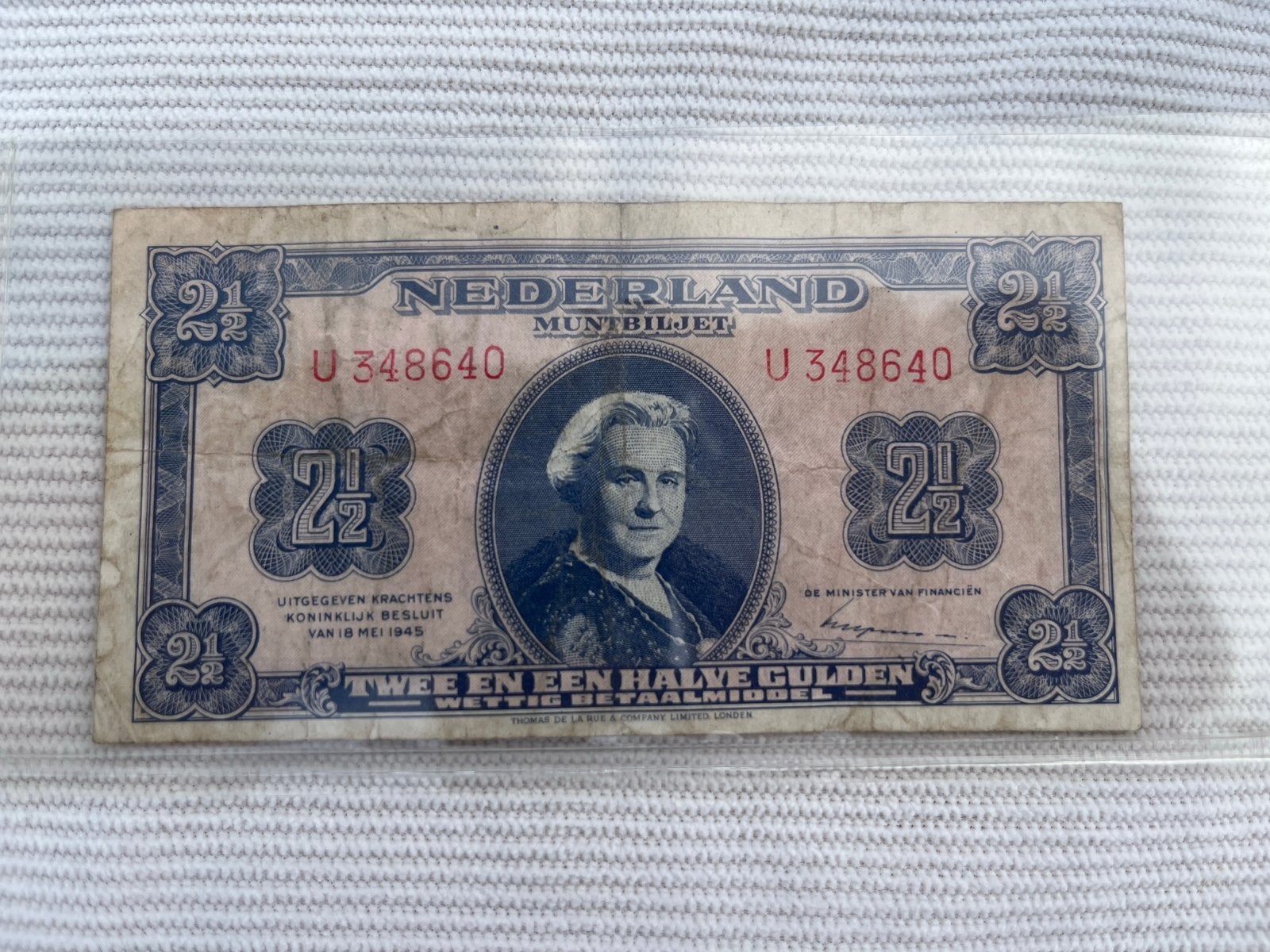 Zeldzaam 2,5 Gulden biljet 1945 - Koningin Wilhelmina, Postzegels en Munten, Ophalen of Verzenden, 2½ gulden, Los biljet