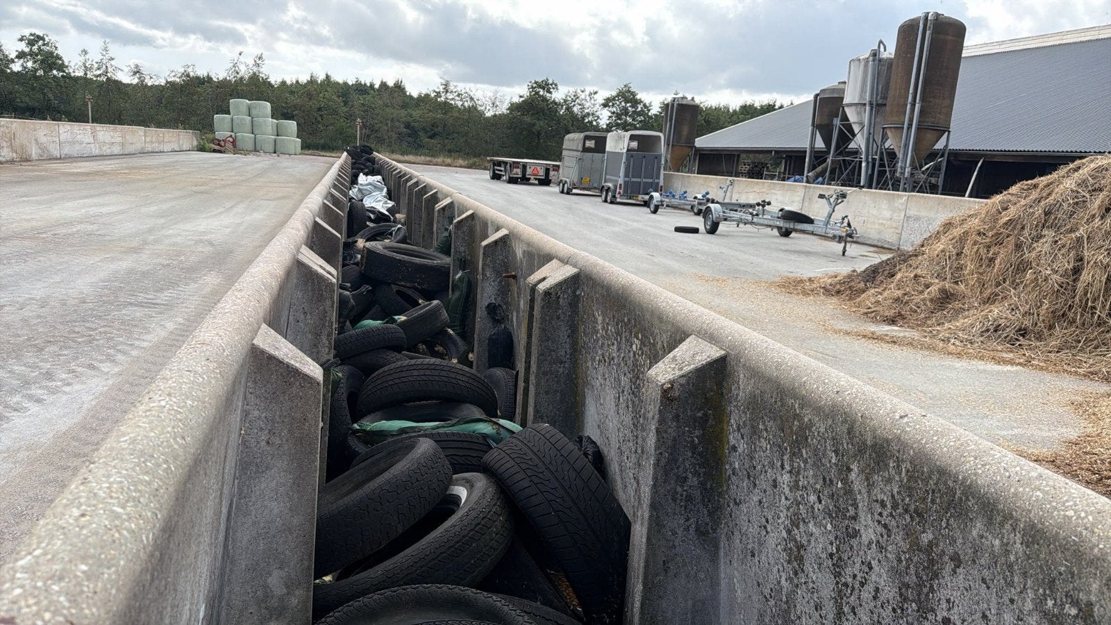 Bosch Beton steunbeer 125hoog schuin, Verzenden, Gebruikt
