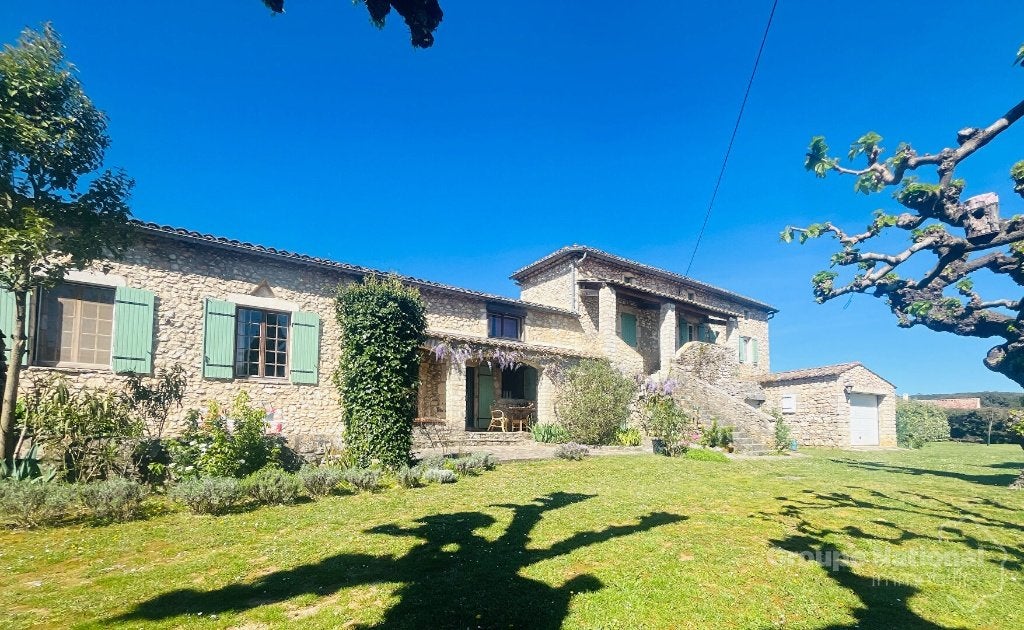 Goudargues, Ardeche, sfeervol boerderij in ZuidFrankrijk, Huizen en Kamers, Buitenland, Goudargues, Dorp, 178 m², Frankrijk