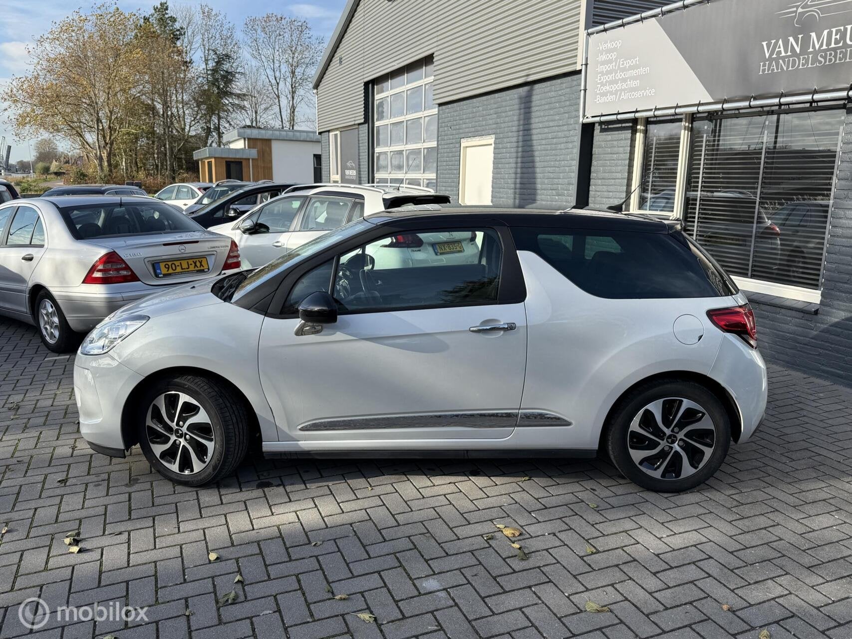 Citroen Ds 3 1.6 BlueHDi Business, Airco, Cruise, Navigatie,, Voorwielaandrijving, Stof, 4 cilinders, Wit