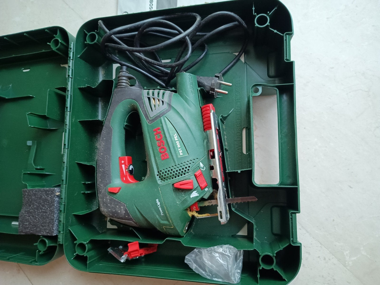 Bosch decoupeerzaag PST 900 PEL weinig gebruikt, Ophalen, 600 tot 1200 watt, Bosch, Decoupeerzaag