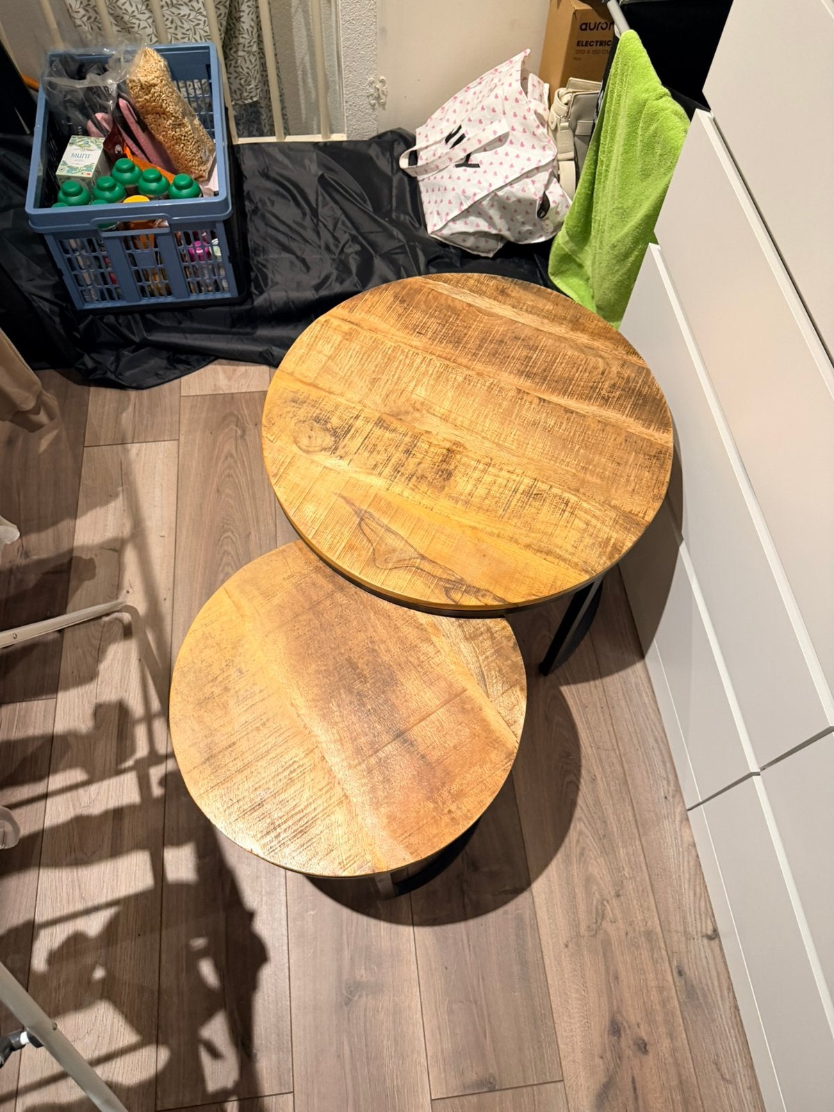Set van 2 ronde salontafels, mangohout en metaal, Huis en Inrichting, Tafels | Salontafels, Gebruikt, Minder dan 50 cm, Rond, Overige houtsoorten