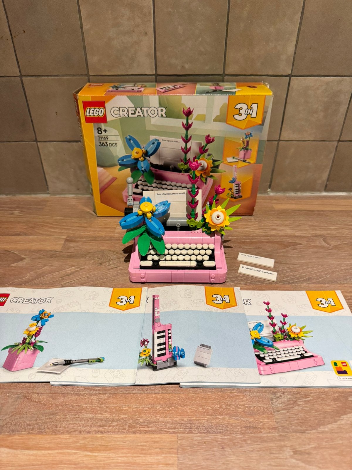 Lego Creator 3-in-1 Typemachine met bloemen (31169), Inclusief instructies, Lego, Ophalen of Verzenden, Zo goed als nieuw