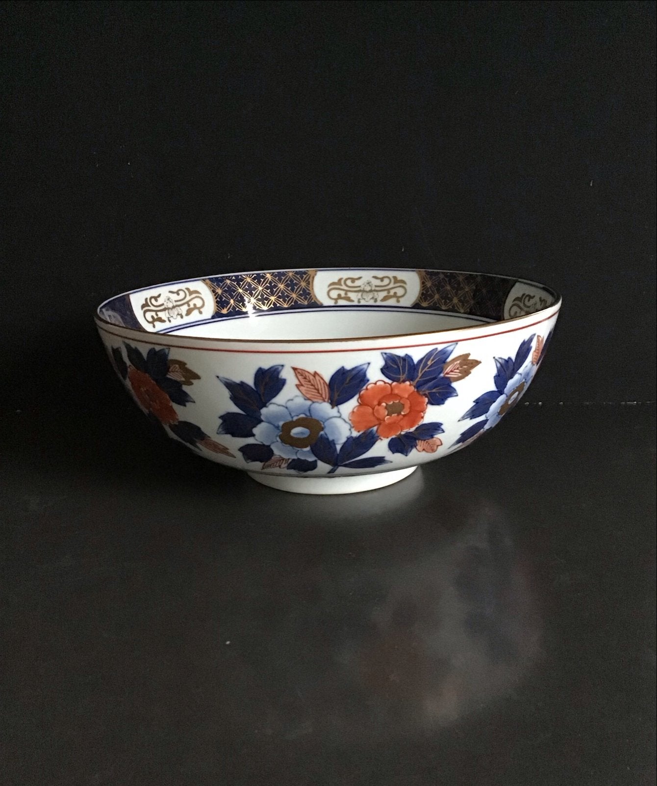 Grote Imari Porseleinen Schaal uit Arita, Japan, Jaren '60, Ophalen of Verzenden
