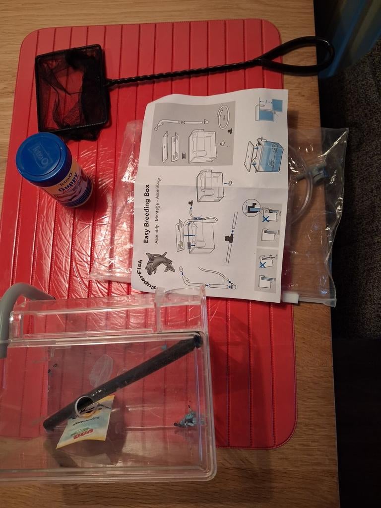 Guppy feeder box, voer,  schepnet, Dieren en Toebehoren, Ophalen of Verzenden, Gebruikt
